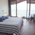 Chianalea 54 3*