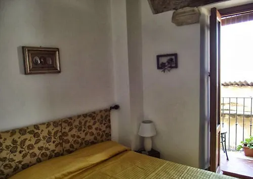 Alojamento de Acomodação e Pequeno-almoço Chianalea 54