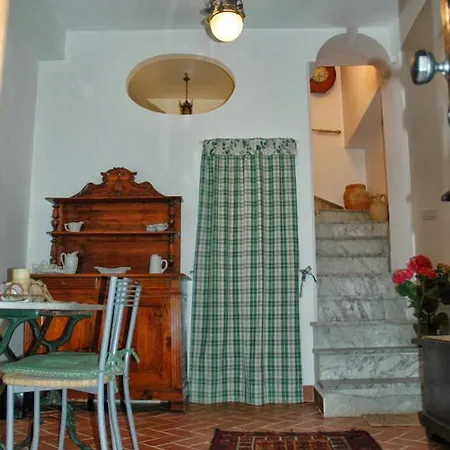 Chianalea 54 Couette-café