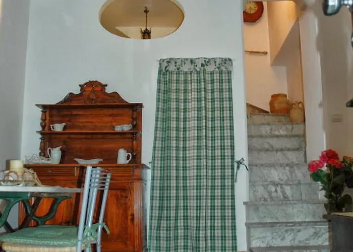 Chianalea 54 Panzió